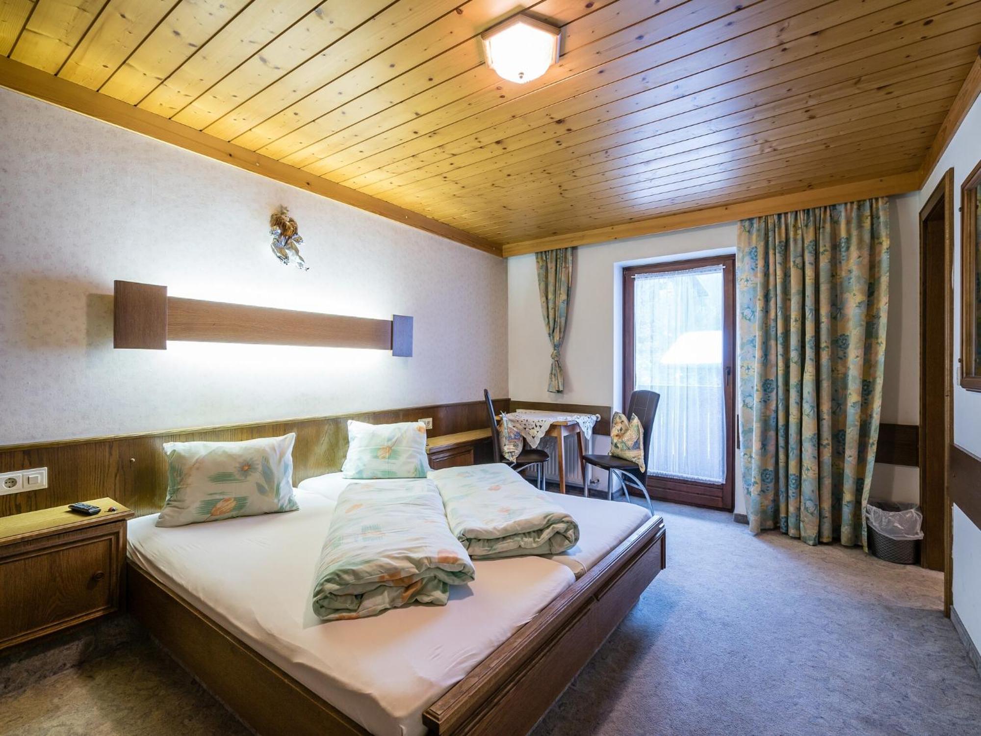 Apartment In Saalbach Hinterglemm Near Ski Area Bagian luar foto